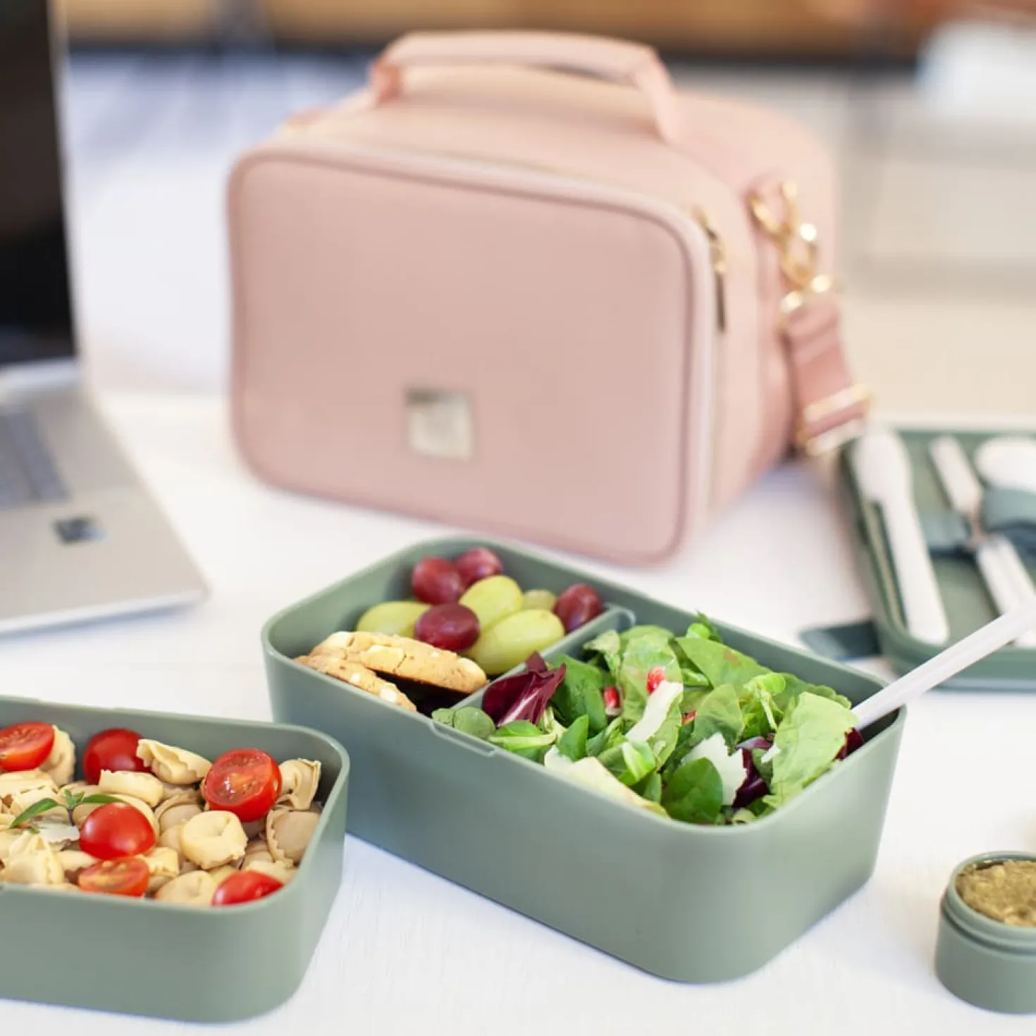 Bento encastrable 2 pots et couverts 1.5L vert - Umami