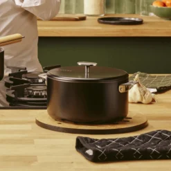 Casserole Merveilleuse Graphite 20 cm + accessoires offerts