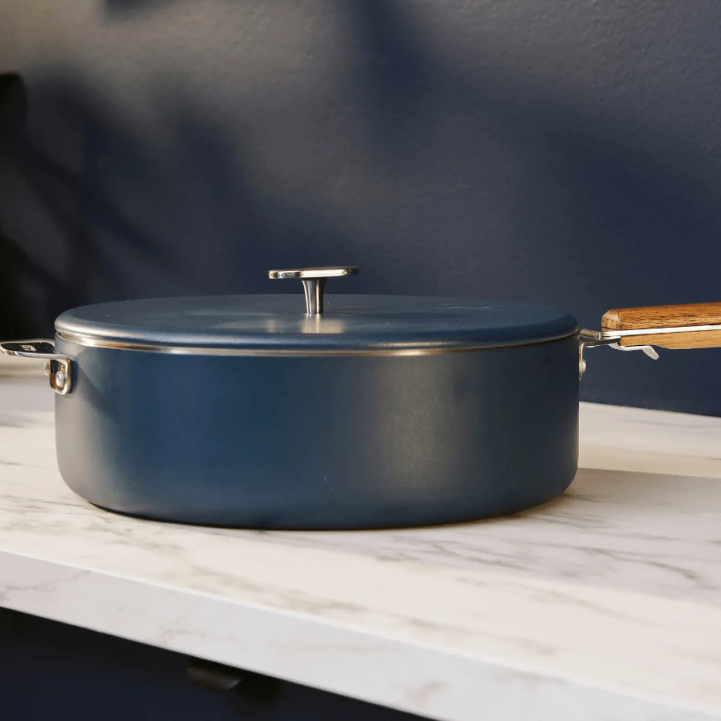 Couvercle inox Le Merveilleux 28 cm myrtille - Cookut