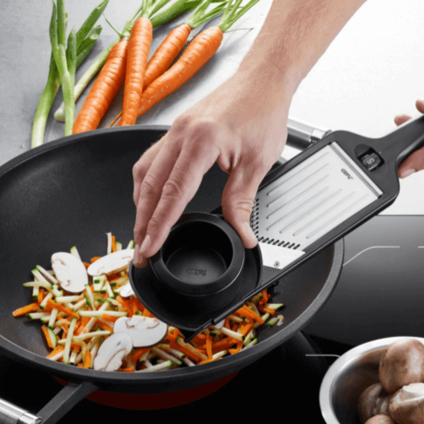 Mandoline à main multi-fonctions Violi - Gefu