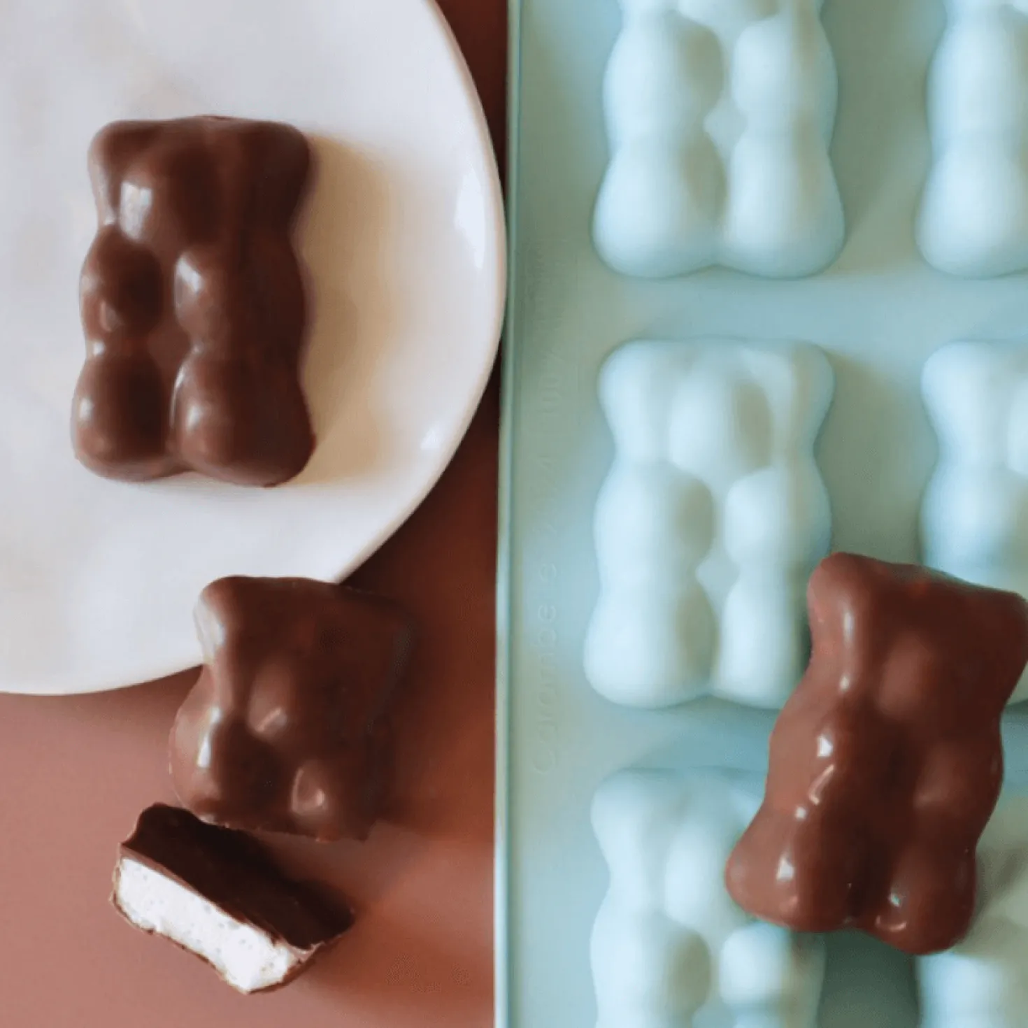 Moule à chocolat en silicone 12 oursons guimauve 4.5 x 2.5 c