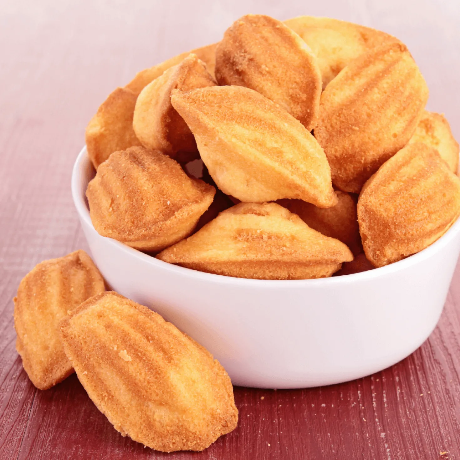 Moule 20 mini madeleines en fer blanc 40 cm - Alice Délice