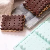 Moule en silicone 8 biscuits petit beurre - Scrapcooking