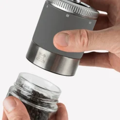 Moulin à poivre Maestro u´select+3 poivres - Peugeot