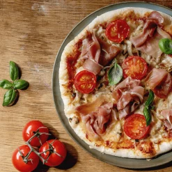 Plaque pizza perforée revêtue sans PFAS 30 cm - Alice Délice