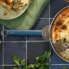 Sauteuse inox La Merveilleuse 28 cm myrtille + livre offert